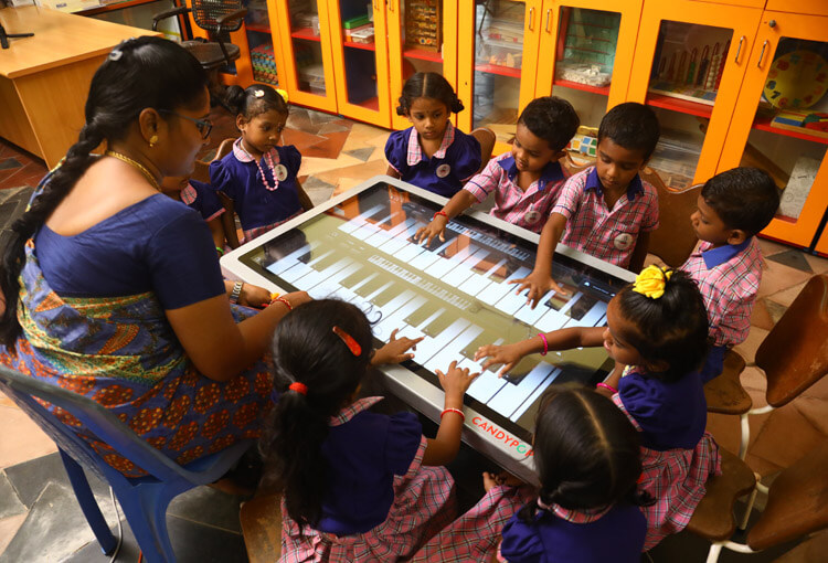 digital-classroom-02